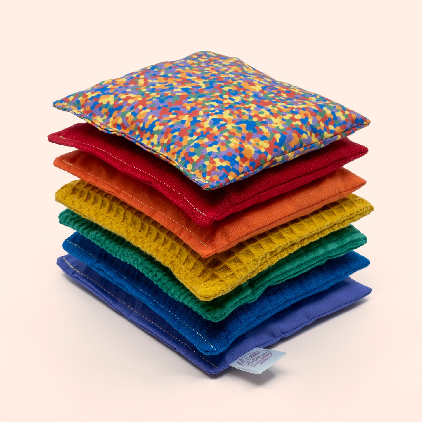 Sensorische pittenzakjes - Regenboog + regenboog confetti - 7 stuks