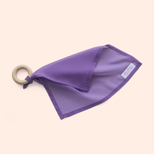 Playcycle speeldoek klein - 30cm - met houten ring - paars